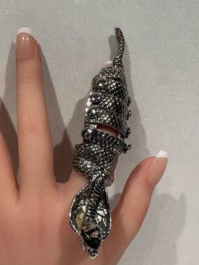 Vintage Gothic Silver King Cobra Full Finger Armor Ring Articulated